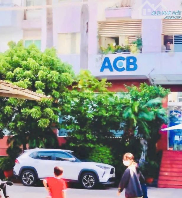 Khu nội Bộ ACB Ông Ích Khiêm Q11 ( 3.4 * 14 ) 3 Lầu 8 Tỷ