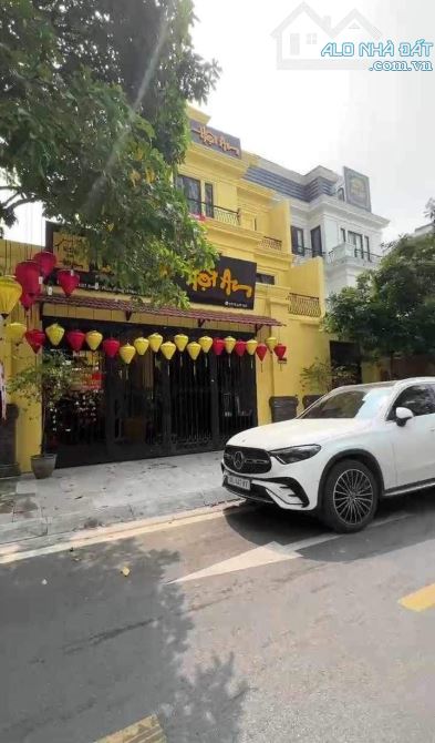 Bán Biệt Thự Roman Plaza đường Tố Hữu DT 190M 4 Tầng Mặt Tiền Rộng Khu Hiếm Nhà Bán
