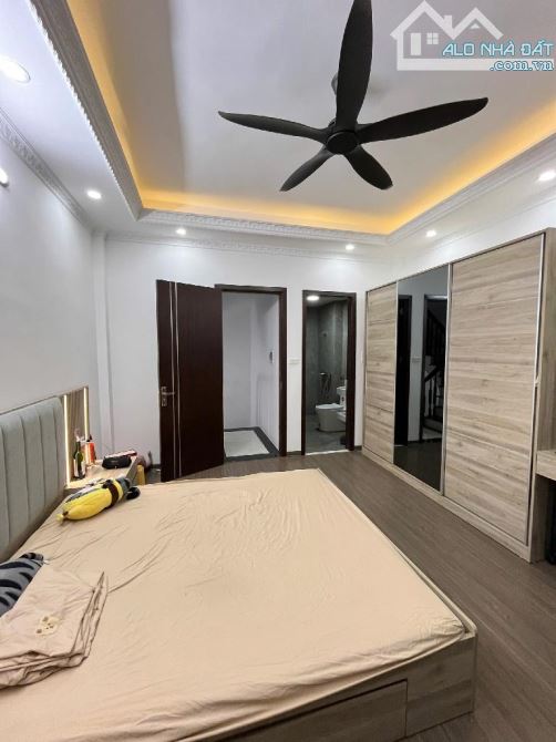 Chính Chủ Cần Bán nhà 3 Tầng. Quận Nam Từ Liêm - Diên Tích .30m2 - 1