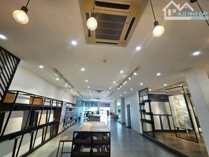 Bán Building Mặt Tiền 433 Cộng Hoà, Tân Bình. DT: 11 x 27m. Hầm + 6 Tầng, DTSD: 1.300m2. - 1