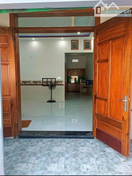 Nhà bán Gấp 690tr, SHR Gấp trong tuần Giá 690tr, Tân Hiệp 14 Hóc Môn ! - 1