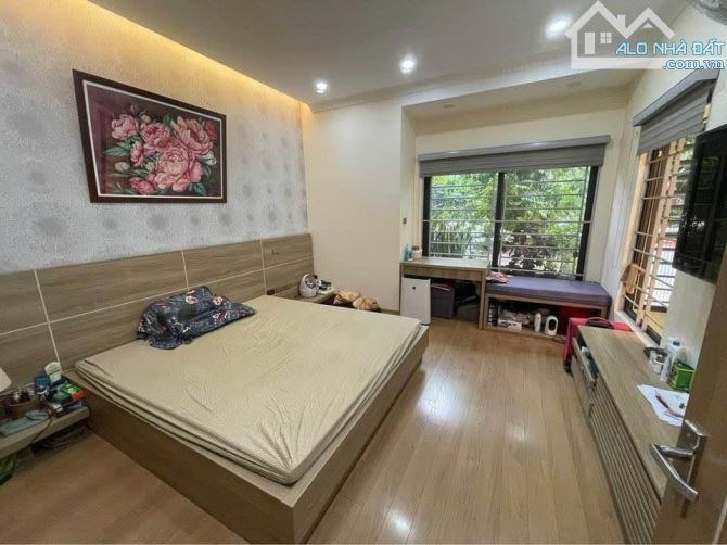 HOT NHẤT THỤY KHUÊ 52M2*4T – DÂN XÂY – Ô TÔ ĐỖ CÁCH NHÀ 10M – AN SINH ĐỈNH CAO – NHỈNH 6 T - 1