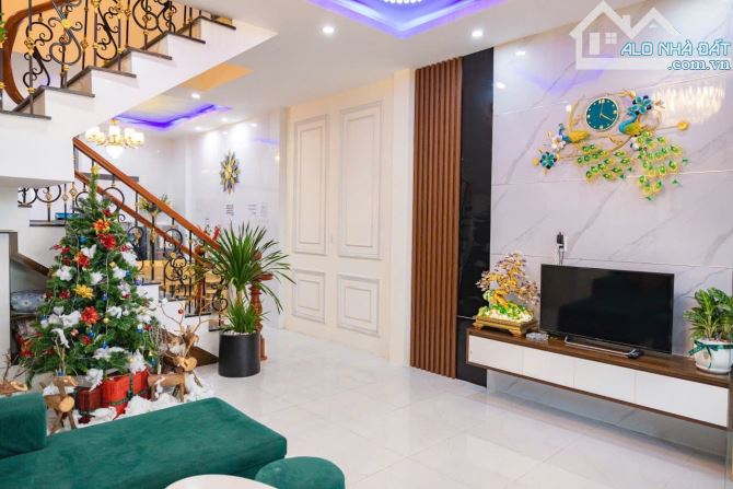 BÁN CĂN KHÁCH SẠN MẶT TIỀN TÔ HIẾN THÀNH🏠66M²- - 1