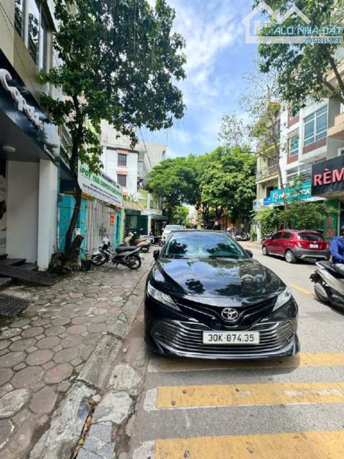 Bán nhà đẹp Đàm Quang Trung- Cổ Linh- Long Biên- DT 46m2- Ô tô dừng đổ, Giá 8.33 tỷ - 1