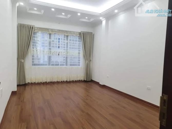 MUA NGAY NHÀ GIANG VĂN MINH BA ĐÌNH 60M2-5 TẦNG-MT 4,5M-GIÁ CHÀO 15,8 TỶ-THƯƠNG LƯỢNG TỐT - 1