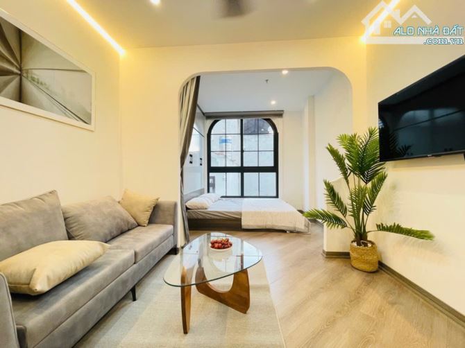 Nhà dân xây 5 tầng Hồng Tiến- Ngọc Lâm- Long Biên.  DT 52m2, Ô tô, Kinh doanh, Giá 9.6 tỷ - 2