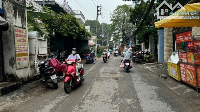 Bán nhà Bông Sao Quận 8 - 88m2 - 9 PN - nhỉnh 4 tỷ. - 2