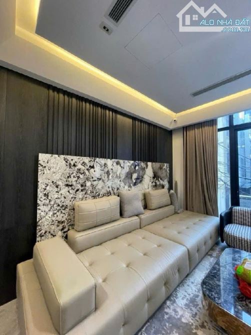 Nhà 6 tầng thang máy Cổ Linh,Tư Đình,Phố Trạm,Long Biên, DT 45m2, Gara Ô tô, Giá 8.5 tỷ. - 2