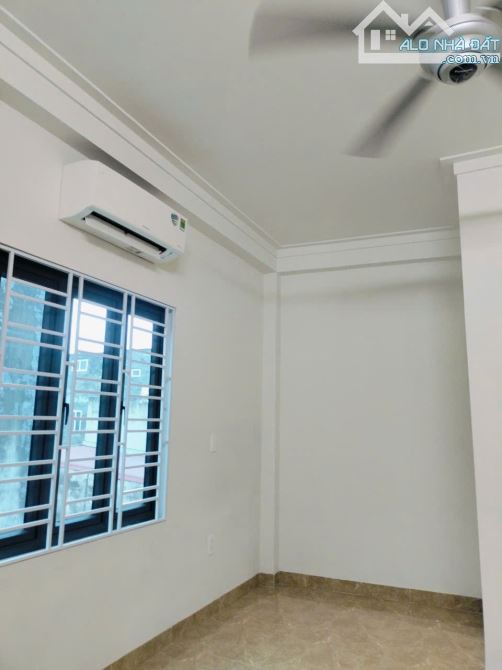 Bán nhà mặt đường Vũ Chí Thắng, LêChân.  Nhà 5,5 tầng 60m2 Giá 7,9 tỷ - 3