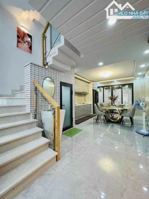 Chủ Thiện Chí Muốn Bán Nhà Phan Ngữ,P.ĐaKao,Quận 1,Giá:5,17Tỷ/70m2(5x14m) 1 Trệt 3 Lầu - 3