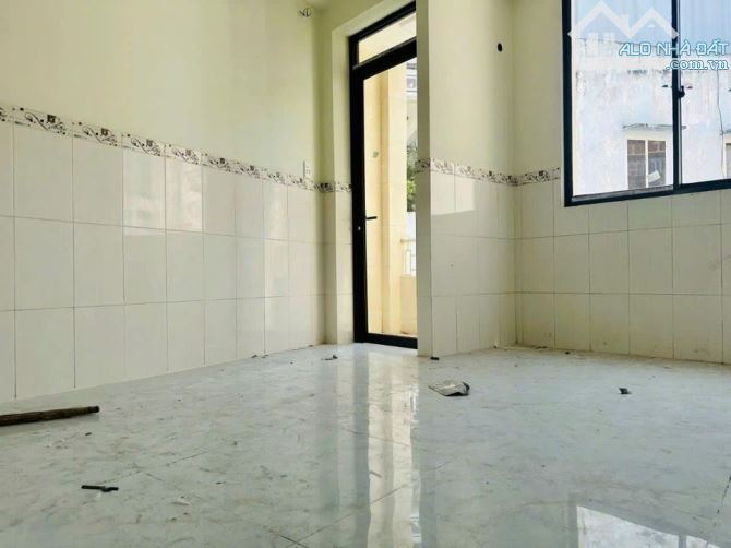 BÁN NHÀ 2 TẦNG, 26M2, SHR, TẠI ĐƯỜNG VĨNH VIỄN, QUẬN 10, GIÁ 2TY500 - 3