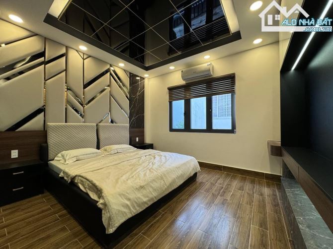 Chủ gửi Bán nhà Huỳnh Văn Bánh, P17, Phú Nhuận, 83,2m² SHR, Đang cho thuê 17tr. Hẻm xe hơi - 4