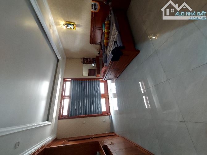 Bán Siêu Phẩm Nhà Phố 5Tầng-Hoàng Quốc Việt-Nội Thất Gỗ Quý+Thang máy,Ngang 5.2M,Chỉ 9.xTỷ - 5