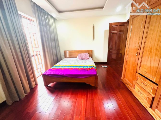 BIỆT THỰ  XUÂN PHƯƠNG NAM TỪ LIÊM 27.5 TỶ 140M LÔ GÓC 3 THOÁNG VIEW ĐẸP VỈA HÈ OTO TRÁNH - 5