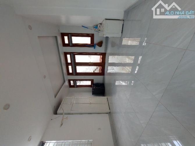 Bán Siêu Phẩm Nhà Phố 5Tầng-Hoàng Quốc Việt-Nội Thất Gỗ Quý+Thang máy,Ngang 5.2M,Chỉ 9.xTỷ - 6