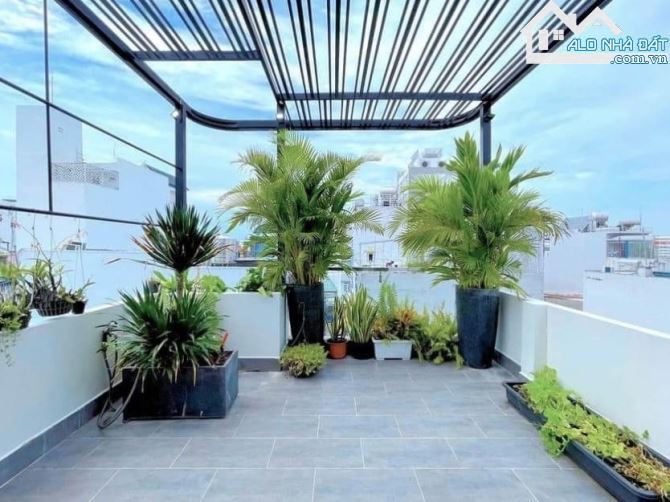 Siêu phẩm nhà 70m2-4 tầng ngay chợ Phạm Văn Hai. Giá chỉ 4tỷ850. Đang cho thuê 35tr/tháng - 6