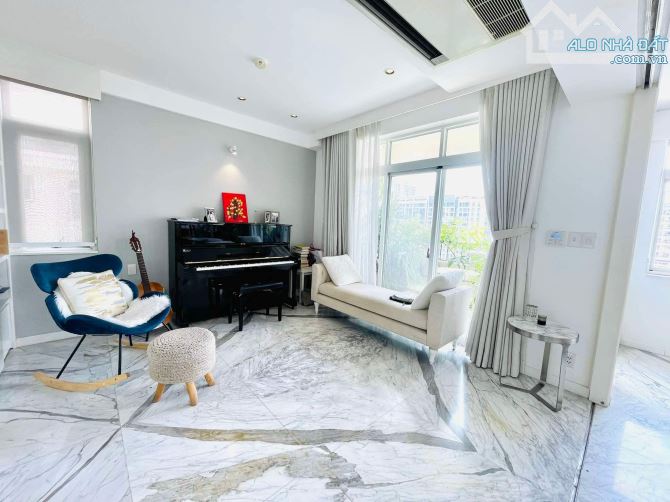 PHÚ MỸ HƯNG PENTHOUSE CẢNH VIÊN Q7. Phiên bản giới hạn 215m2 - giá 16.5 tỷ TL - 7