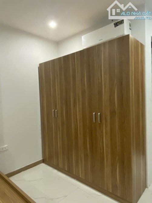 Bán nhà phú diễn 40m2 5 tầng mặt tiền 3.5 mét giá 10.5 tỷ  Nhà sát đường Hoàng Quốc Việt k - 7