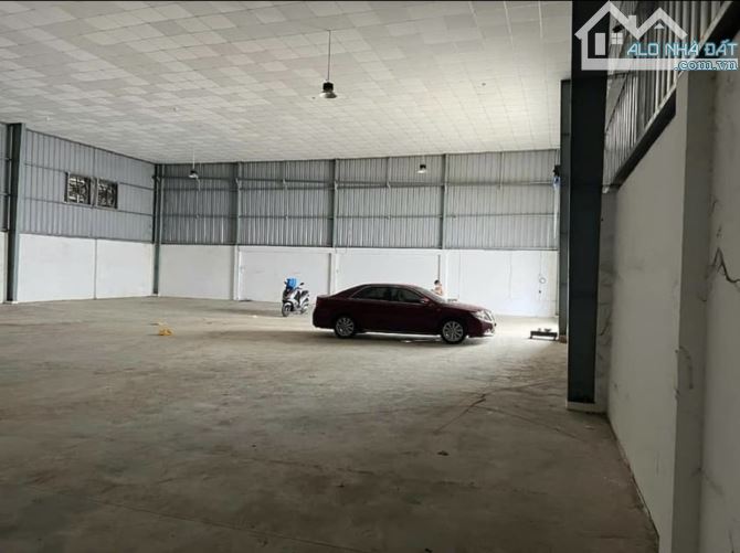 Cho thuê kho xưởng 500m2, 800m2 trục đường Hà Huy Giáp Quận 12 - 1