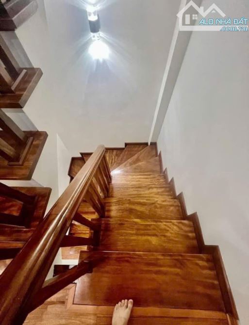 Tuyệt đẹp, Vân Canh 35m2- 5 tầng - 3 ngủ, ngõ nông, ô tô đỗ cửa, 4 tỷ - 1