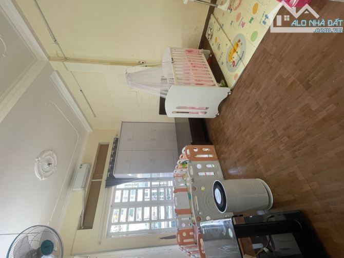 Sổ gửi bank Bán Gấp nhà 1/ HXT Đường thoại ngọc hầu Tân Phú 4mx18.2m 3 Tầng chỉ 7.5 Tỷ - 2