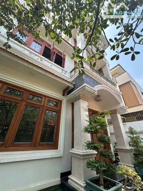 Cần bán biệt thự đẹp giá 34,8 tỷ VND tại Đại Phúc Green Villas đường phạm hùng. Bình Chánh - 2