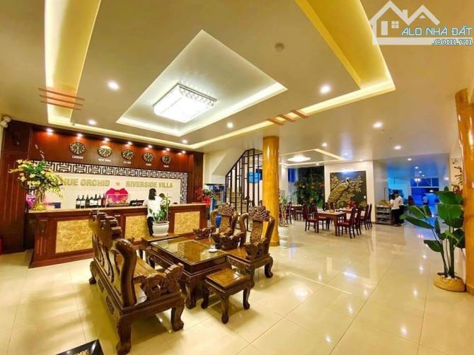 BÁN KHÁCH SẠN MẶT PHỐ HÀN MẶC TỬ, DT 650m2, VIEW SÔNG MỘNG MƠ, DOANH THU ĐỈNH - 3