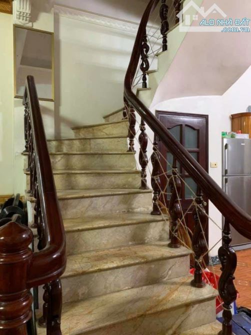 BÁN NHÀ NGÕ 20 HỒ TÙNG MẬU CẦU GIẤY 65M 4 TẦNG 8.8 TỶ DÂN XÂY LÔ GÓC ĐẦU TƯ Ở SƯỚNG - 3