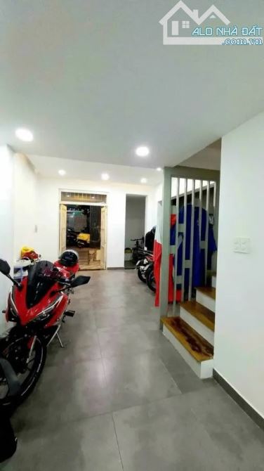 Bán nhà hẻm Nguyễn Văn Quỳ, 124m2, nhỉnh 10 tỷ - 3