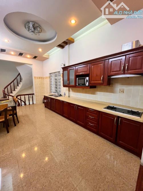 Bán nhà mặt đường Trần Nguyên Hãn vị trí đẹp.75m2 4 tầng ngang 3m giá 13.5 tỷ có tt - 5