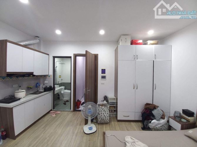 Bán nhà ô tô đỗ cửa, Phố Quan Hoa, Cầu Giấy. Gần Nguyễn Văn Huyên, Đại học. Giá: 12,8Tỷ - 1