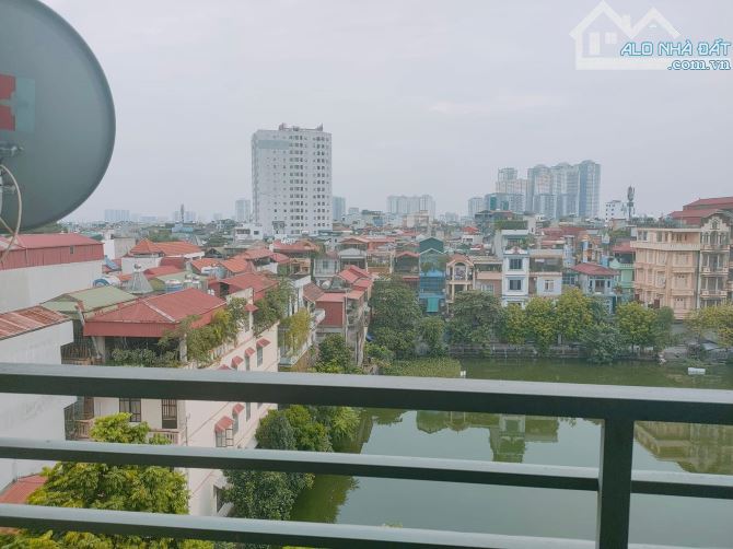 Tuyệt phẩm view hồ, Bùi Xương Trạch, gara, ở sướng, 90m 6 tầng,thang máy,6m mặt, giá 18 tỷ - 8