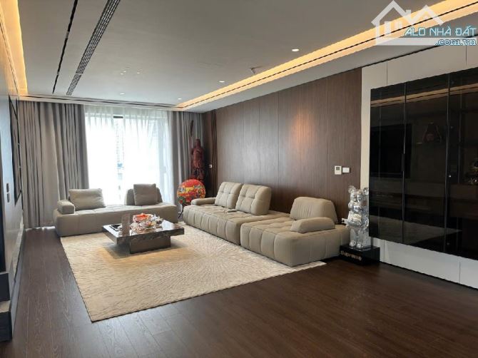 BÁN TÒA NHÀ 9 TẦNG VIEW HỒ Quan nhân NỘI THẤT XỊN- 120M2 - mặt tiền 9.5m- giá thương lượng - 9