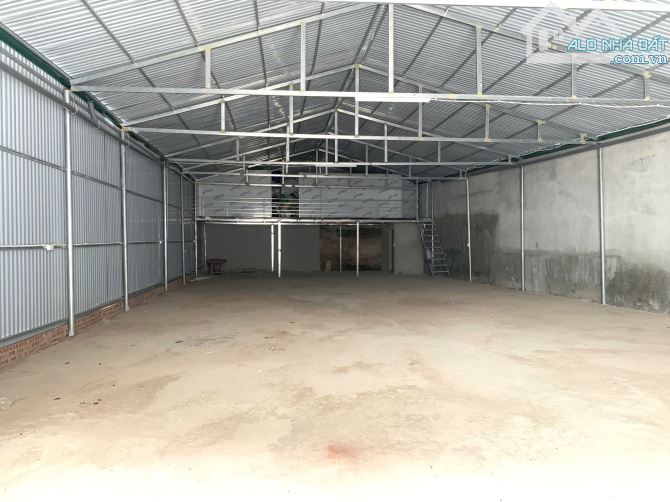 🔥Cho thuê KHO XƯỞNG MỚI 300m2 có gác xép, chỉ 70k/m2 tại Cầu Tó, Thanh Trì, Hà Nội