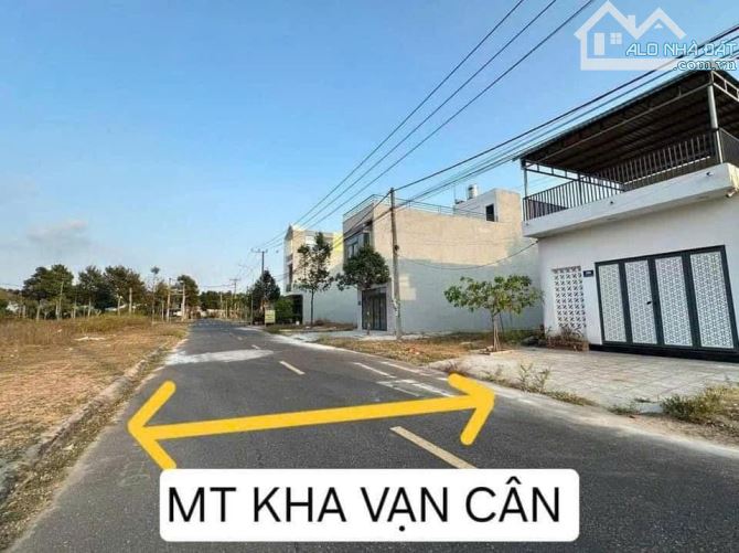 Bán lô góc MT Kha Vạn Cân, Long Tâm, Bà Rịa - 92,5m2 giá 2,4 tỷ