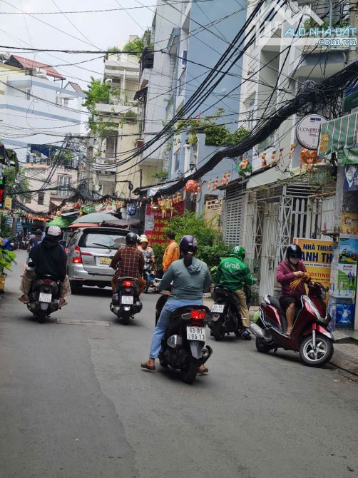 B.Á.N N.H.À  ẺM XE HƠI, PHẠM THẾ HIỂN QUẬN 8, { 4X16 }, 4 LẦU. CHỈ NHỈNH 8 TỶ