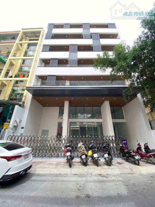 Bán Building mặt tiền Hồ xuân Hương (15x20) gần 2000m2 sàn Hầm 8 tầng - HDT 30.000$ -220Tỷ