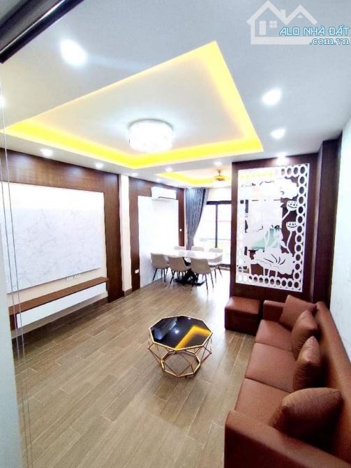 Minh Khai - Gần phố - Nhà 60m2 x 4t xây chắc chắn dòng tiền 33tr/tháng - 7 phòng khép kín