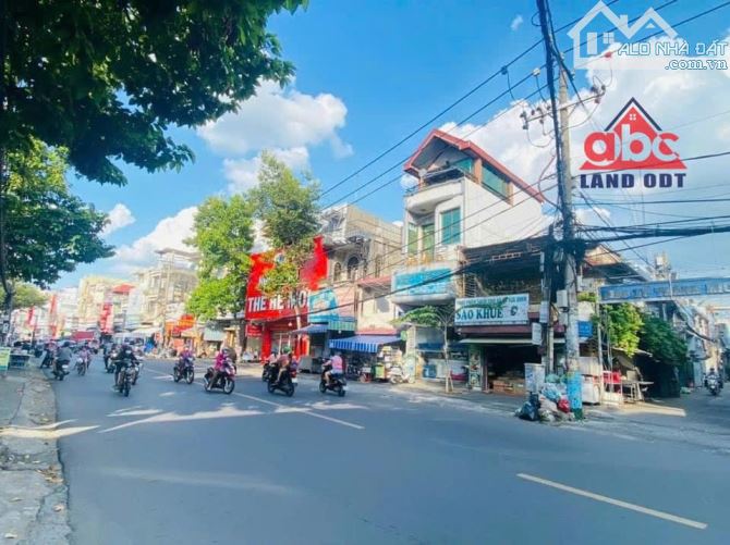 bán nhà lầu phường Binh Đa , tp Biên Hoà , Đồng Nai giá 2 tỉ 990 triệu