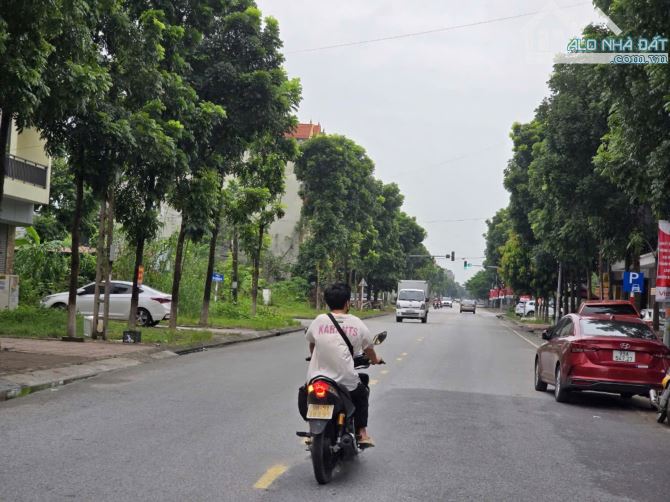 Chuyển nhượng lô đất bán hàng hiếm lô đất Bò Sơn 3 đường Nguyễn Quyền - 1