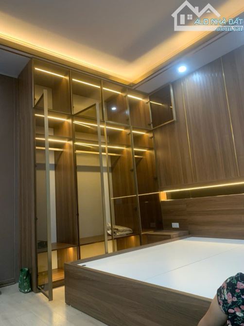 Bán nhà tập thể Ban tổ chức Trung ương, phố Ngọc Hà, quận Ba Đình, 70m2  2 ngủ. - 1