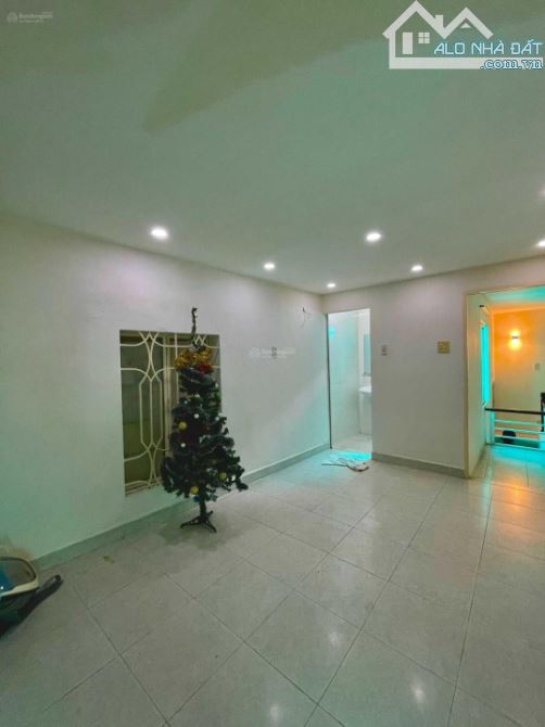 Bán Nhà DT 103,7m2 - Đường Lê Hồng Phong - P. Phước Tân - Nha Trang - 1