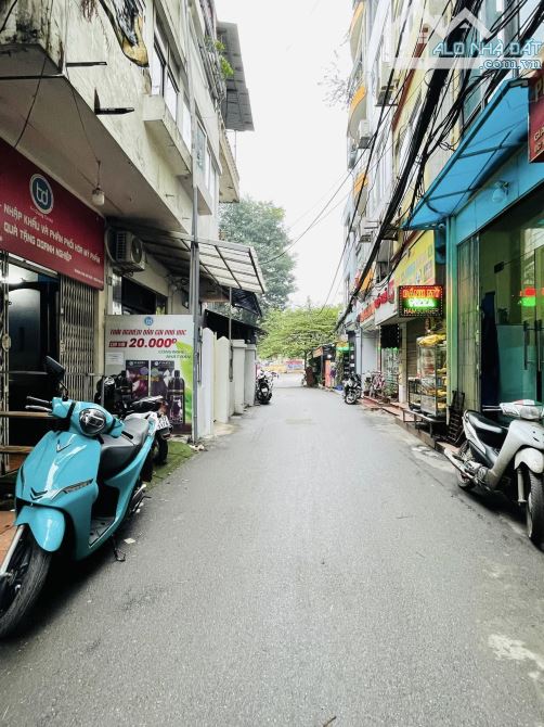 BÁN NHÀ TT ĐỐNG ĐA - Ô TÔ CHẠY QUA NHÀ - KINH DOANH ĐA DẠNG CÁC MẶT HÀNG 30m -3 tầng . - 1