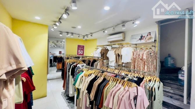 Bán Nhà Mặt Phố Thái Thịnh 32m2, Mặt tiền 5m. Oto Tránh, Vỉa Hè 10.3 Tỷ - 1