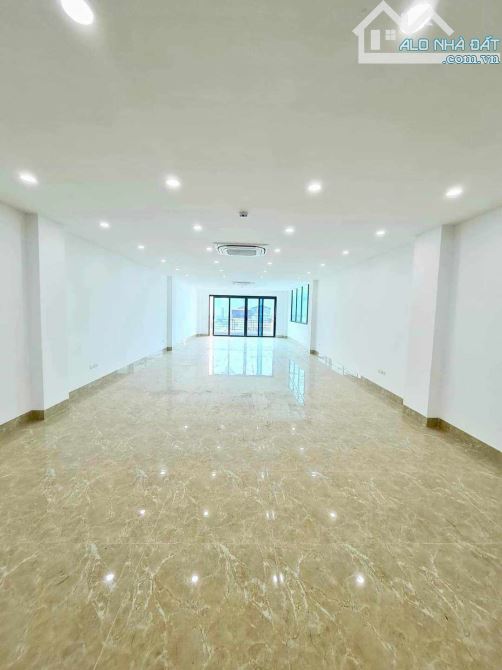 Bán Nhà Mặt Phố Vũ Tông Phan, Tòa Nhà Mới 10 Tầng 100m2 Cho Thuê 110tr/tháng - 2