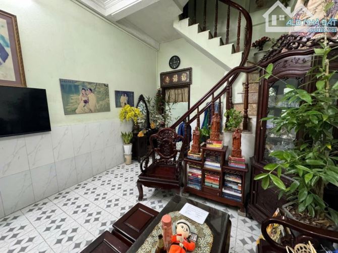 VĂN HƯƠNG - 47M², 4 TẦNG, GIÁ 5 TỶ - TRUNG TÂM ĐỐNG ĐA - 2