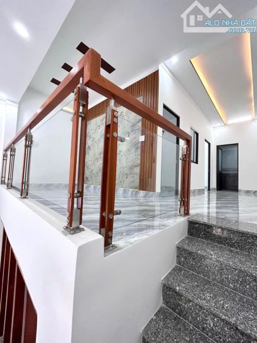 BÁN NHÀ PHƯỜNG TRẢNG DÀI 103M2 SHR, ĐƯỜNG XE HƠI CHỈ 2,35 TỶ - 2