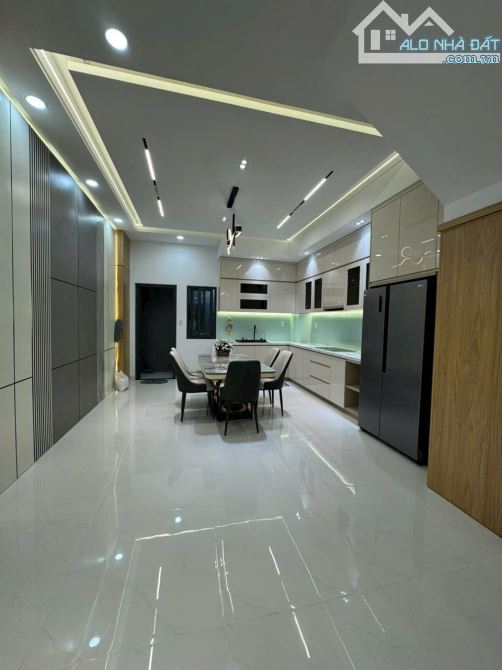 Bán nhà đẹp ở liền, HXH Quang Trung P10, 66m2, 3 lầu, chỉ 7.9 tỷ TL - 2