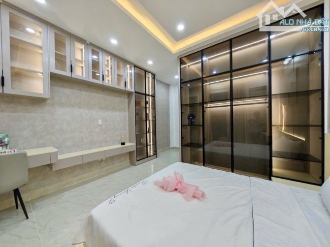 ĐƯƠNG SỐ 53, 60m2,4 TẦNG HẺM 8M TRƯỚC MẶT ĐẠI HỌC CÔNG NGHIỆP - BỜ KÊNH THAM LƯƠNG, GÒ VẤP - 3