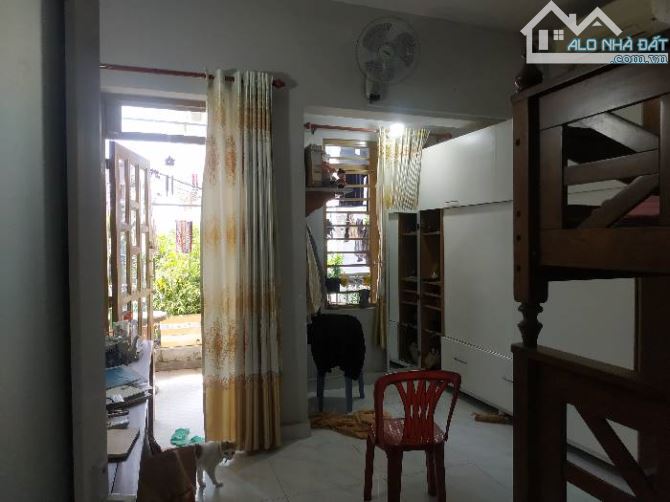 NHÀ ĐẸP - GẦN CÔNG VIÊN LÀNG HOA GV & CHỢ HẠNH THÔNG TÂY QUANG TRUNG - DT 52M² - 2 TẦNG - 4